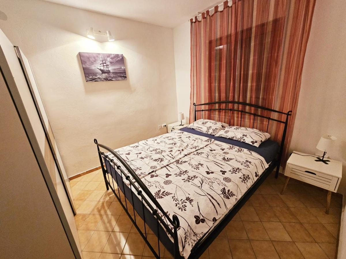 Apartman Mihaela 브르시 외부 사진